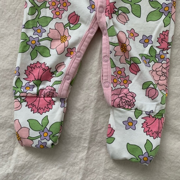 Baby Onsie - Picture 3 of 4